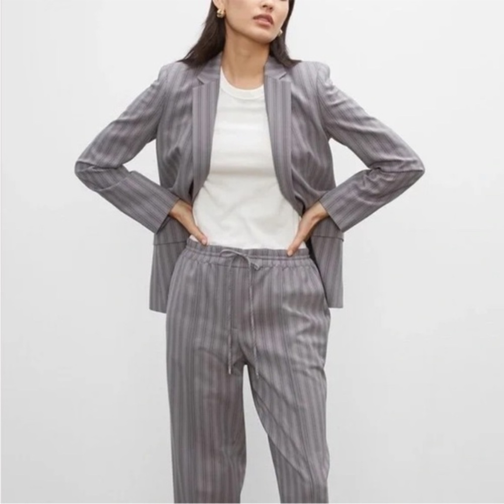 CLUB MONACO Borrem Pinstriped Blazer in Grey‎ Multi Stripe Size 10